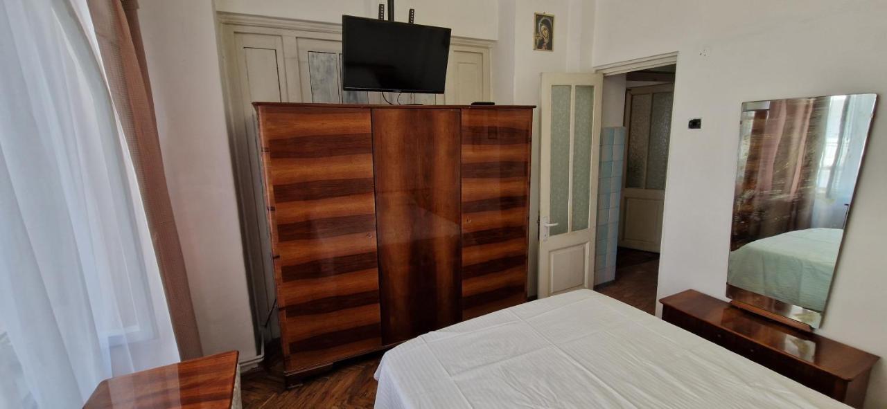 Domum - The Comunist Apartment Bükreş Dış mekan fotoğraf